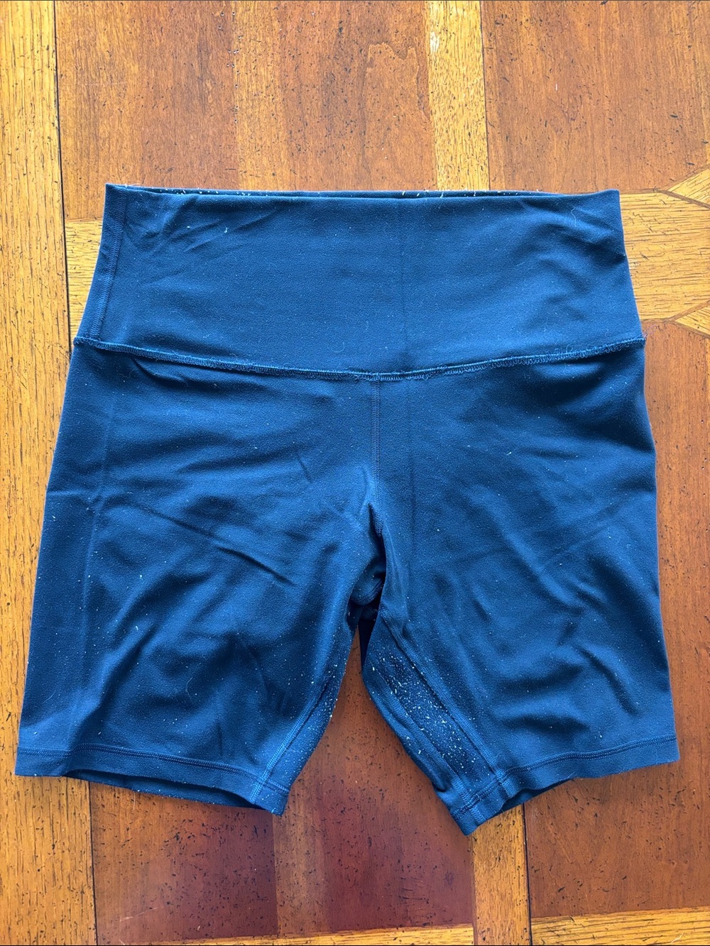 Lululemon navy blue biker shorts